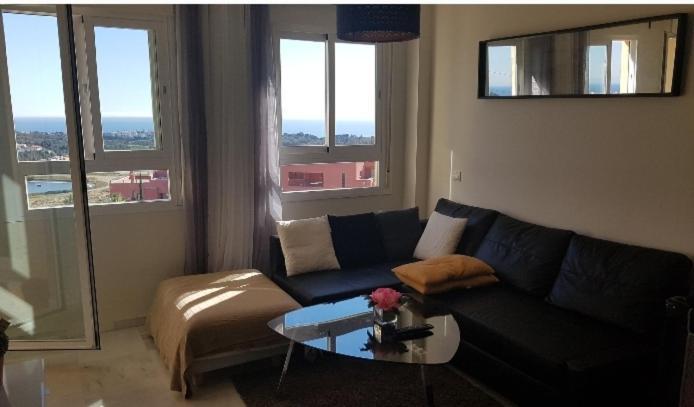 El FaroResidential Alazan公寓 外观 照片