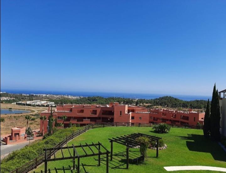 El FaroResidential Alazan公寓 外观 照片