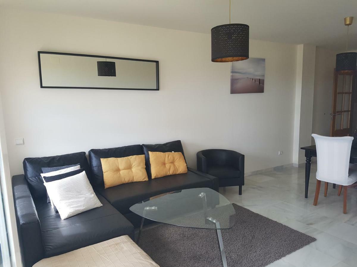 El FaroResidential Alazan公寓 外观 照片