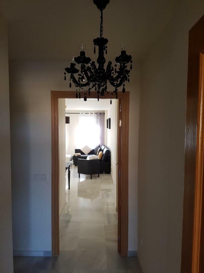 El FaroResidential Alazan公寓 外观 照片